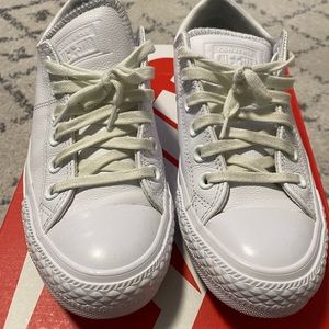 Converse Chuck Taylor size 7